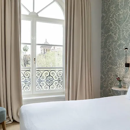 Tayko Hotel Sevilha